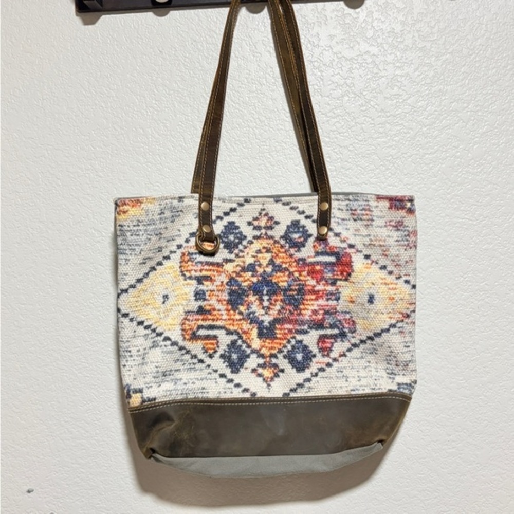 MYRA Western Woven Pattern Canvas Tote with Brown Leather Trim Excellent